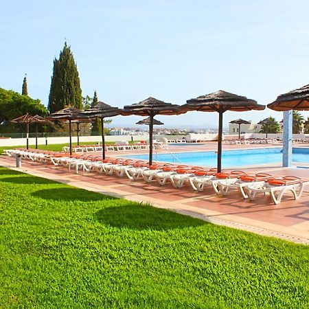 Cozy And Stylish Studio Apt Just 800M From The Beach - New On Booking! Albufeira Exterior photo