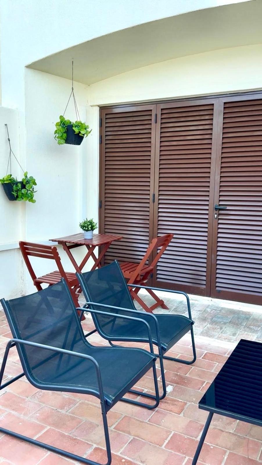 Cozy And Stylish Studio Apt Just 800M From The Beach - New On Booking! Albufeira Exterior photo